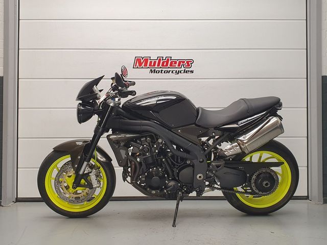 triumph - speed-triple-1050