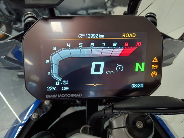 bmw - r-1300-gs