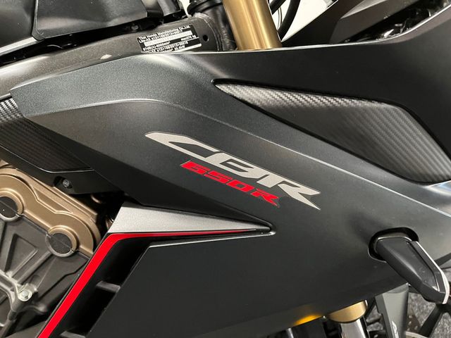 honda - cbr-650-r