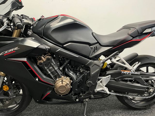 honda - cbr-650-r