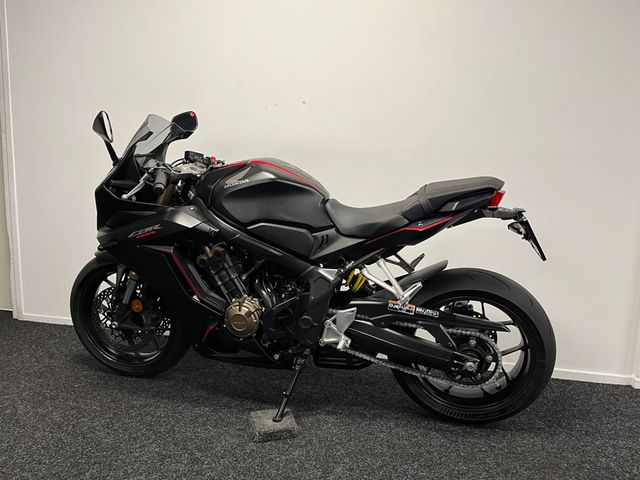 honda - cbr-650-r
