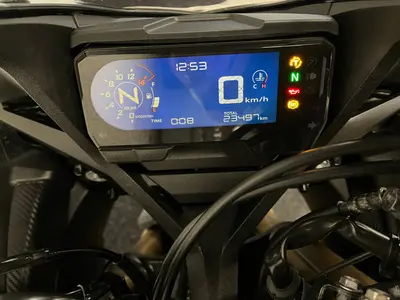 HONDA CBR 650 R – foto 2
