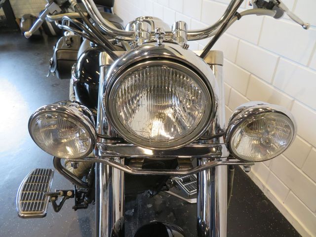 kawasaki - vn-800-classic