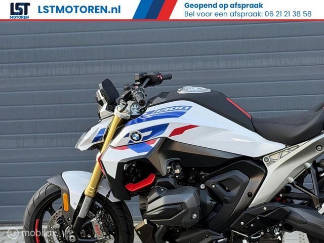 bmw - r-1300-r