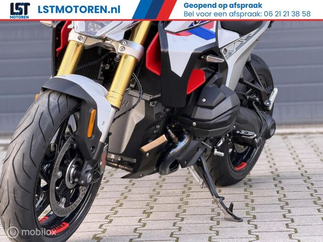 bmw - r-1300-r