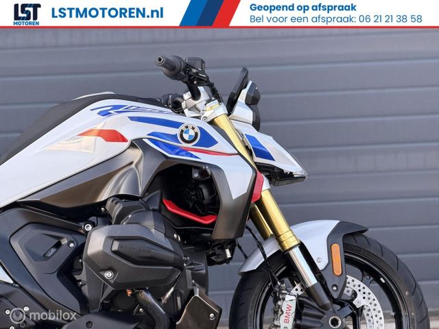 bmw - r-1300-r