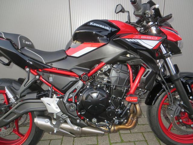 kawasaki - z650