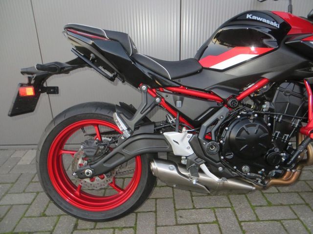 kawasaki - z650
