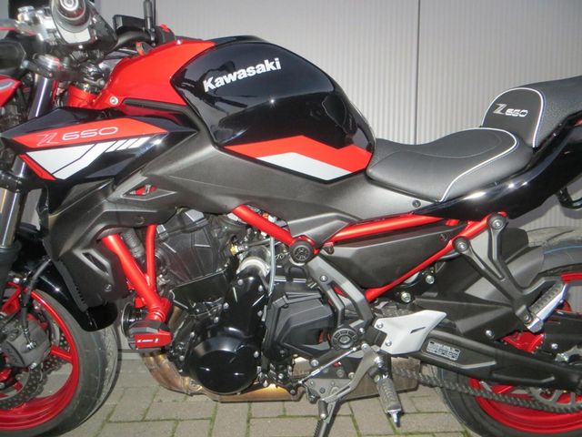 kawasaki - z650