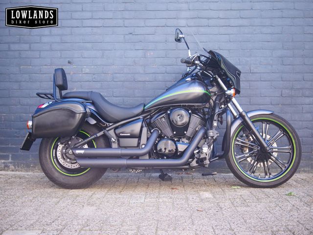 kawasaki - vn-900-custom