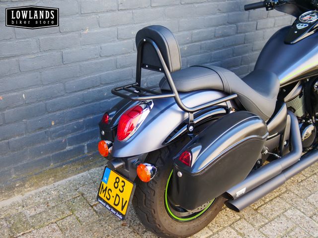 kawasaki - vn-900-custom