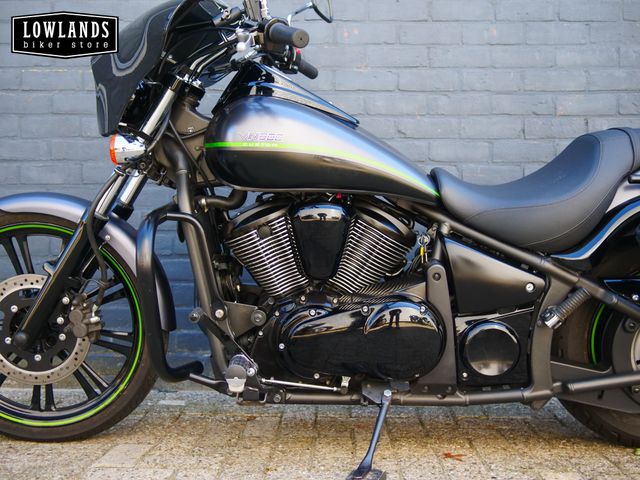 kawasaki - vn-900-custom