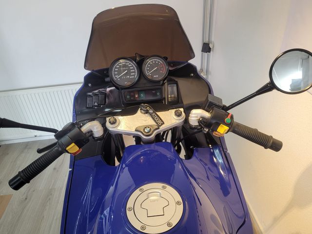 bmw - r-1100-rs