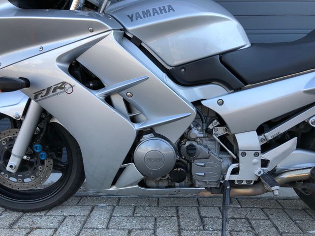 yamaha - fjr-1300