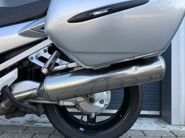 yamaha - fjr-1300