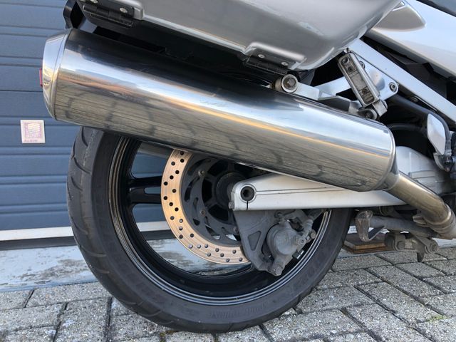 yamaha - fjr-1300