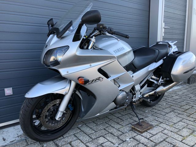 yamaha - fjr-1300