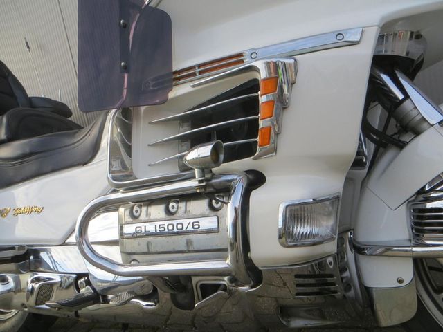 honda - gl-1500-se-goldwing