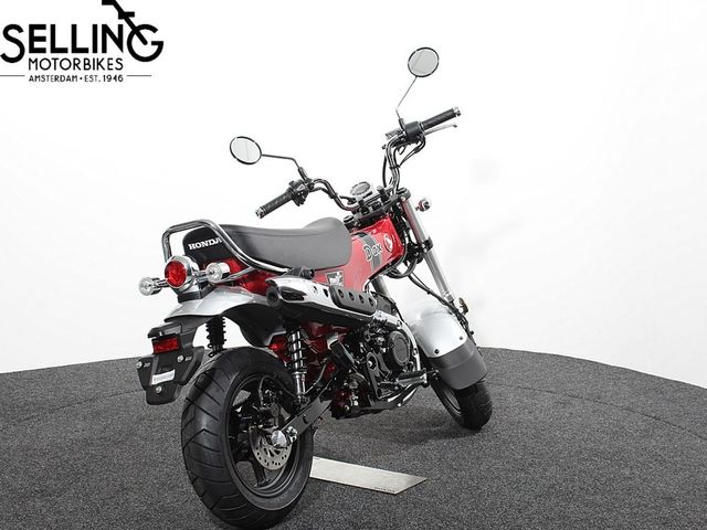 honda - st-125-dax
