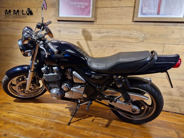 kawasaki - zephyr-1100