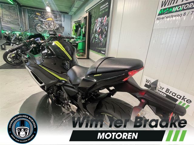 kawasaki - ninja-650