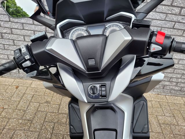 honda - nss-300-forza-c-abs