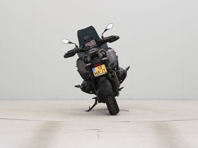 bmw - r-1300-gs-adventure