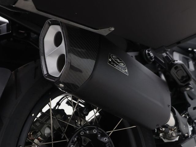 bmw - r-1300-gs-adventure