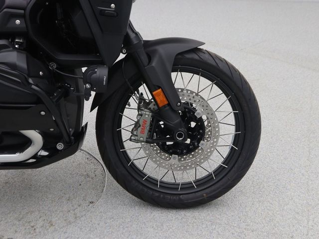 bmw - r-1300-gs-adventure