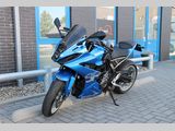 SUZUKI GSX-8R