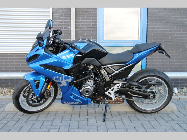 suzuki - gsx-8r