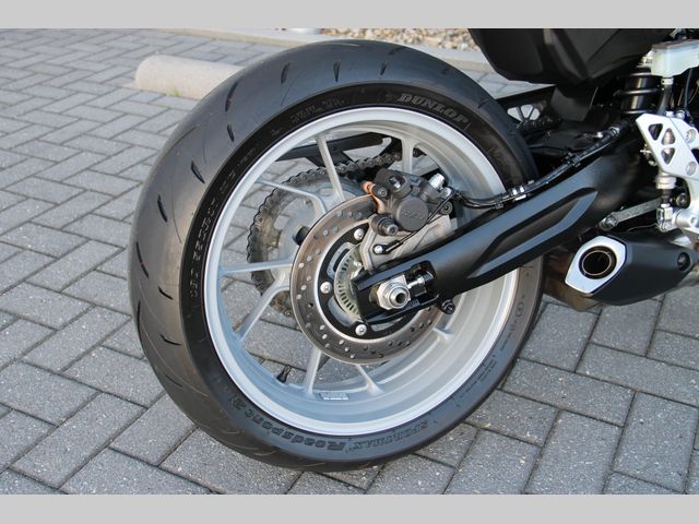 suzuki - gsx-8r