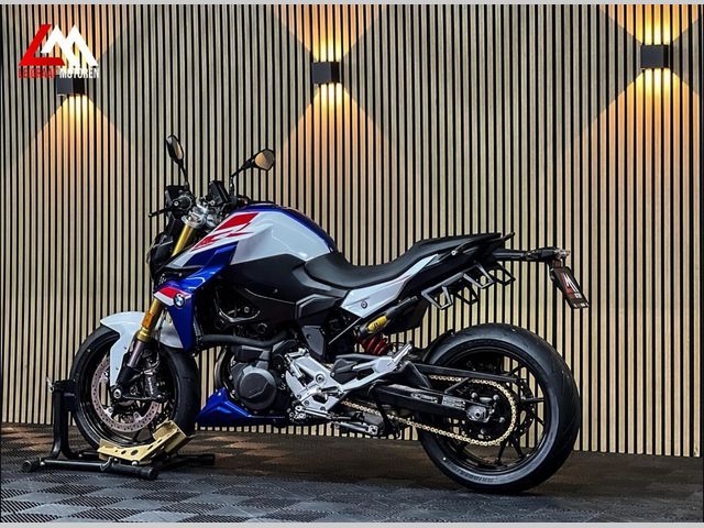 bmw - f-900-r