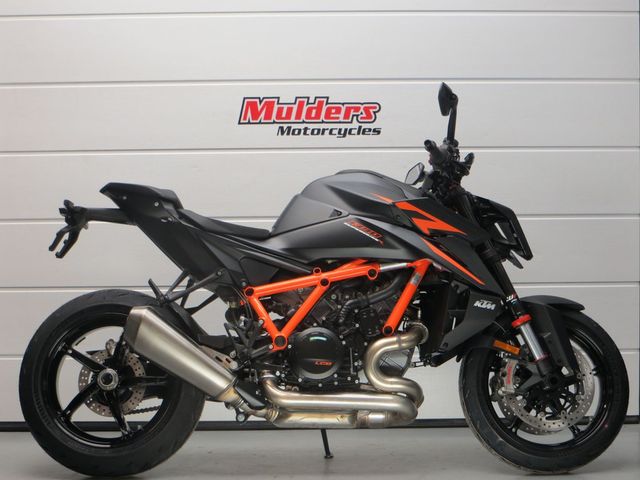 ktm - 1390-super-duke-r