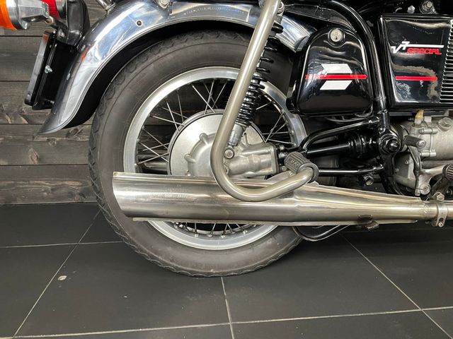 moto-guzzi - v-7-special