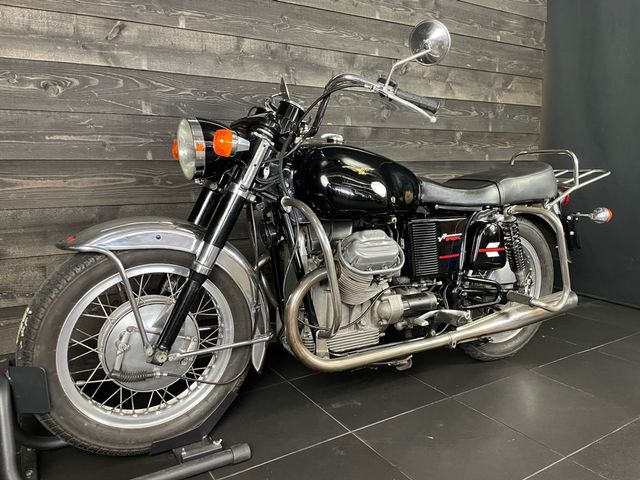 moto-guzzi - v-7-special