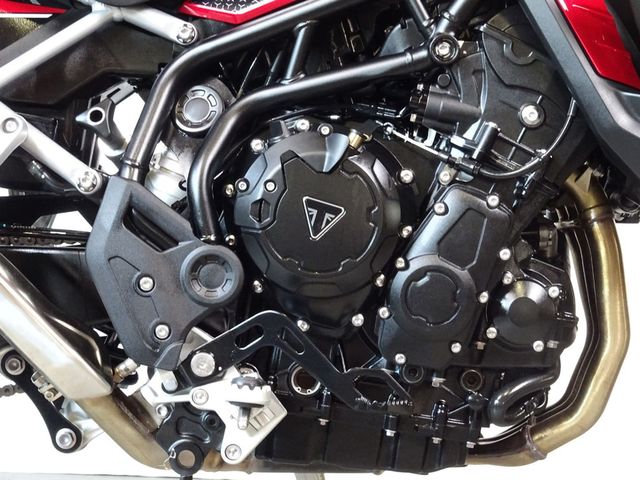 triumph - tiger-900-gt