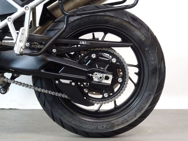 triumph - tiger-900-gt