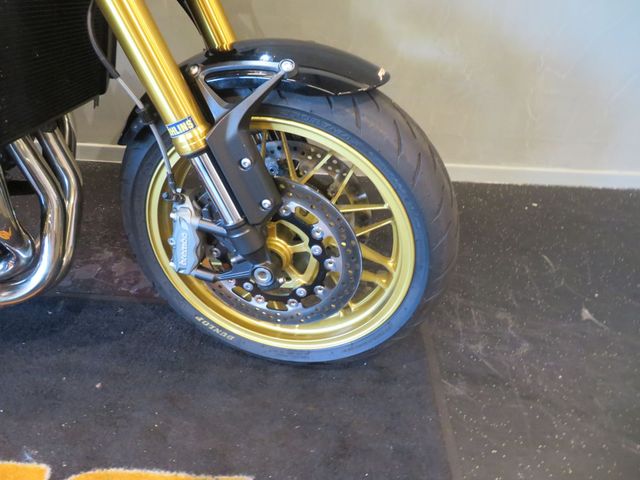kawasaki - z900rs-se