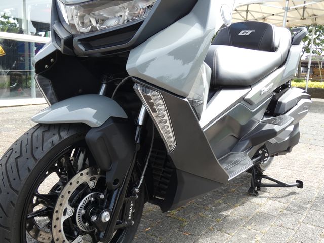 bmw - c-400-gt