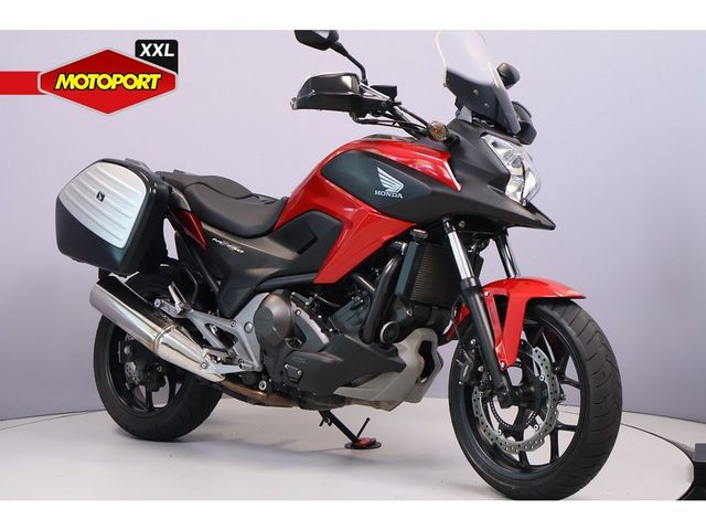 honda - nc-750-x-dct