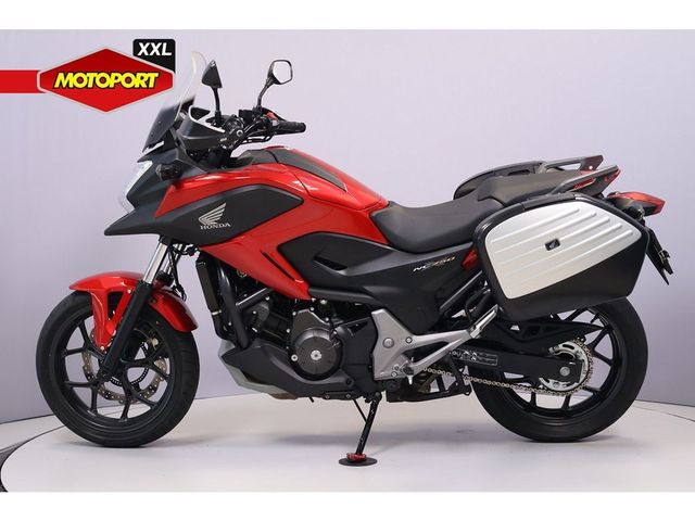 honda - nc-750-x-dct