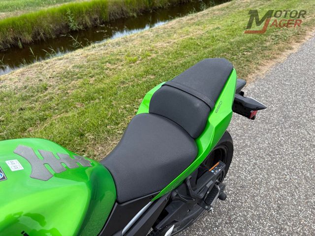 kawasaki - z650-abs