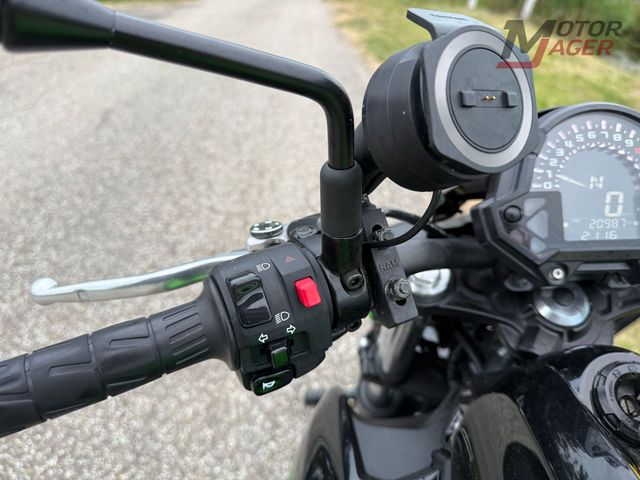 kawasaki - z650-abs