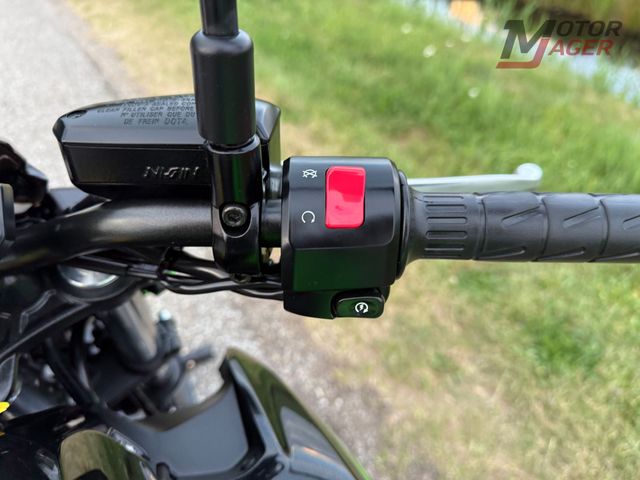 kawasaki - z650-abs