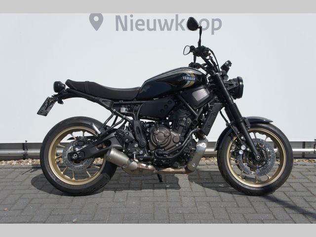 yamaha - xsr-700-abs