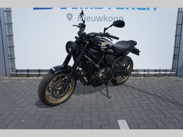 yamaha - xsr-700-abs