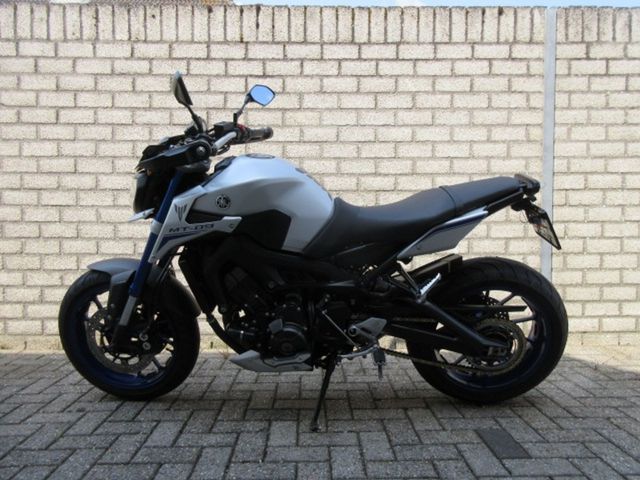 yamaha - mt-09-abs