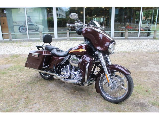 harley-davidson - street-glide-flhxi