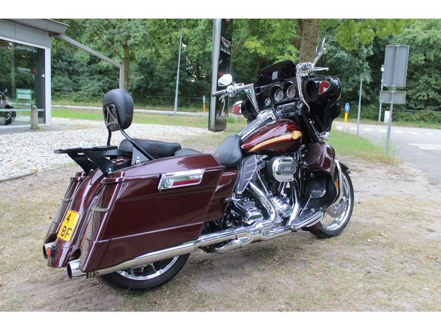 harley-davidson - street-glide-flhxi